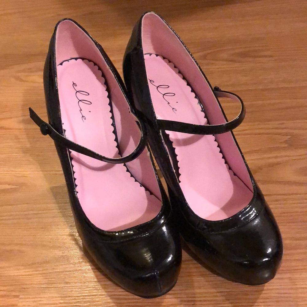 Ellie high heels Size 7